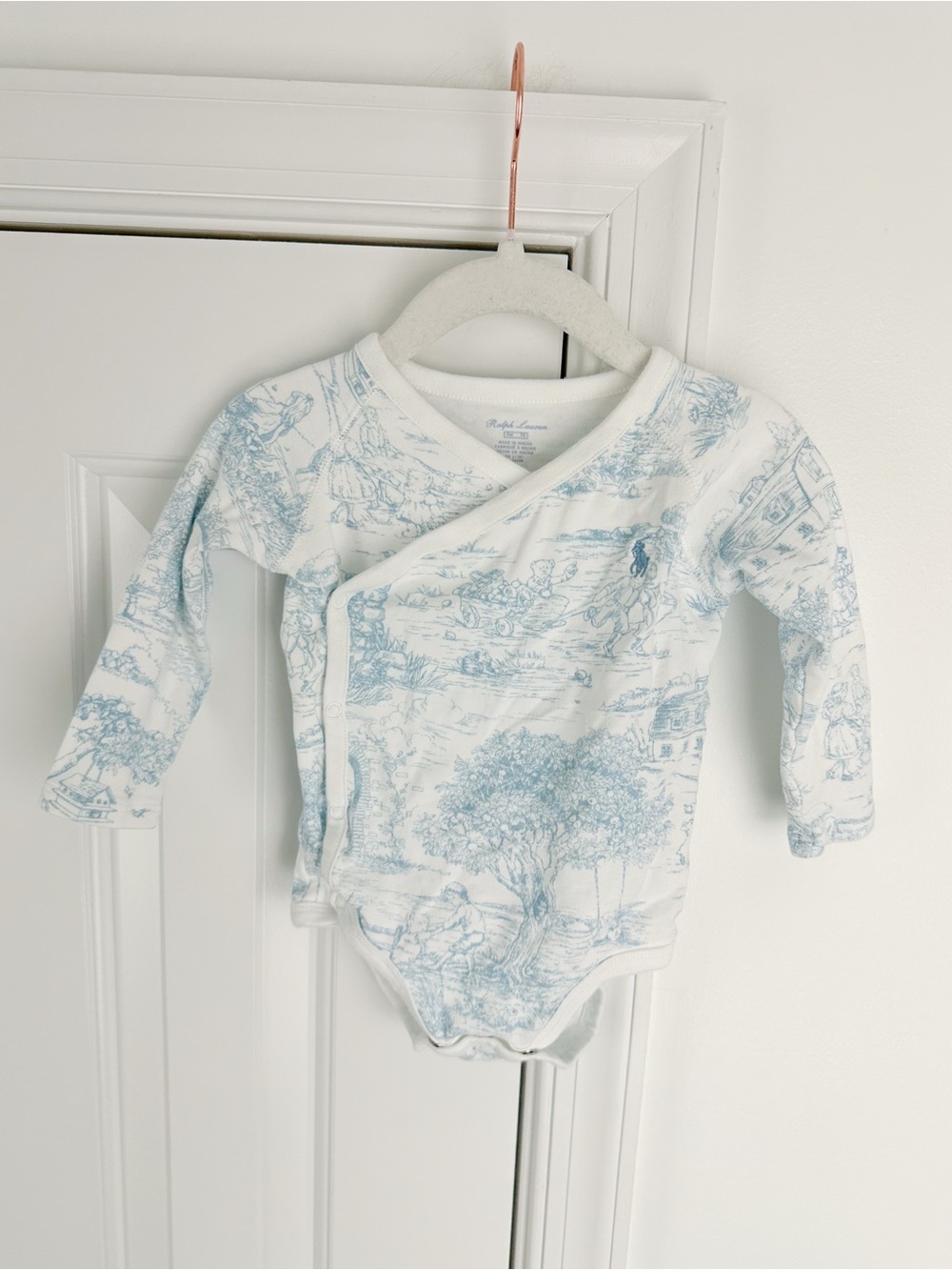 Ralph Lauren Toile long sleeve onsie 9m EUC